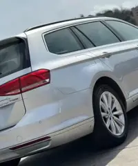 Volkswagen Passat 2.0 TDI Highline BlueMotion Tech