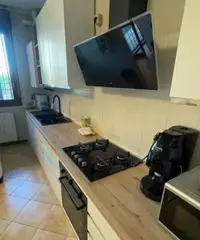 STUPENDO APPARTAMENTO A PIANO TERRA COMPLETAMENTE