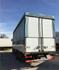 Renault Premium 400 con imp. casse mobili Renault Premium 400 con imp. casse mobili