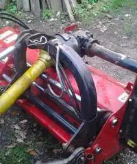 TRINCIA CM. 160 CON SPOSTAMENTO IDRAULICO