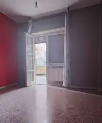 Appartamento di ampia metratura in Via M. Grappa