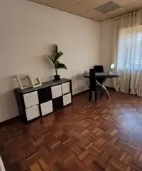 PIAZZA DI VILLA CARPEGNA stanza uso PROFESSIONALE