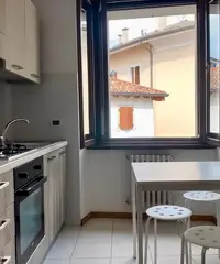 Stanza uso singola con utenze e servizi inclusi