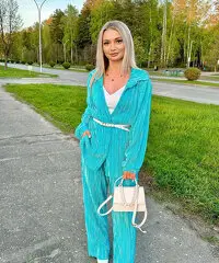 Elena, 31 anni