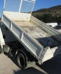 NISSAN TRADE ribaltabile trilaterale NISSAN TRADE ribaltabile trilaterale