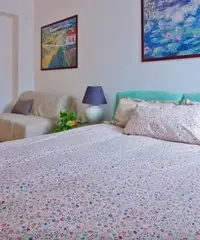 Pentavani VI piano vista mare di fronte stazione