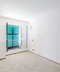 Trilocale al piano seminterrato con pertinenze