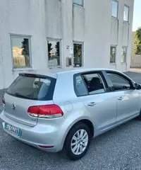 Volkswagen Golf 1.6 TDI DPF 5p. Highline