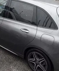 Mercedes-benz B 200d premium