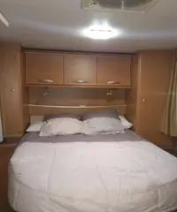 Camper semi integrale Camper semi integrale