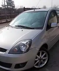 Ford Fiesta 1.2 16V 3p. Titanium Ford Fiesta 1.2 16V 3p. Titanium