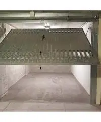 Privato affitta box auto in via D. Ferrari 4, Torino Privato affitta box auto in via D. Ferrari 4, Torino