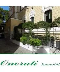 Uffici mq 2600 zona Prati Cod. UF-259