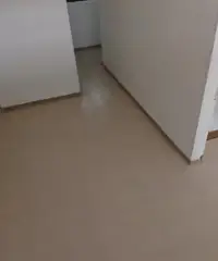 Locale commerciale fronte strada;