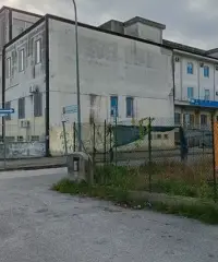 Terreno FRONTE SCUOLE SUPERIORI, COMUNE E ASILO