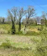 CASA SEMINDIPENDENTE A PONTECORVO