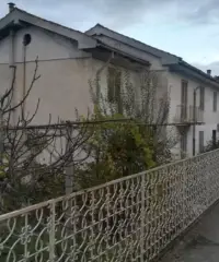 Appartamento con giardino