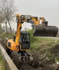 Escavatore ragno batemag p70 - 4wd