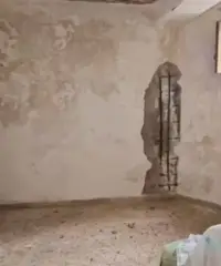 2 vani con terrazzo e garage