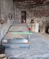 2 vani con terrazzo e garage