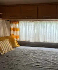 Roulotte knaus sudwind 550