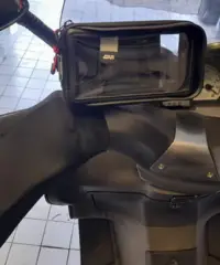 Aprilia 300