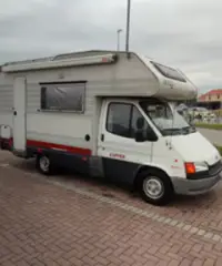Camper compatto da 5,56mt