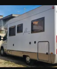 Burstner T 640 semintegrale