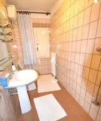 Casa indipendente Altro - Lucca