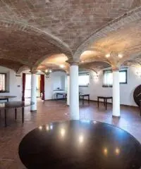 Rustico ristrutturato indipendente con parco a Fontanellato (PR)