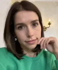 Un uomo con cui ridere, viaggiare e amare Un uomo con cui ridere, viaggiare e amare