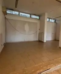 NEGOZIO IN VENDITA / LOCAZIONE A ROBEGANO NEGOZIO IN VENDITA / LOCAZIONE A ROBEGANO