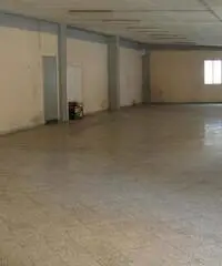 Capannone a Bari - zona Carrassi Capannone a Bari - zona Carrassi