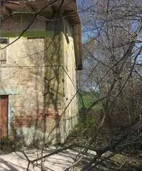 Rustico in Vendita a 165.000€ - Corinaldo Rustico in Vendita a 165.000€ - Corinaldo