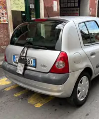 Renault Clio 1.2 16V 5 porte Confort
