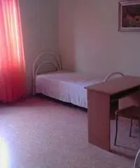 2 singole per lavoratori/trici in pieno centro Cosenza 2 singole per lavoratori/trici in pieno centro Cosenza