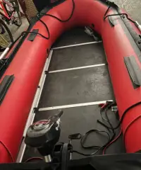 Gommone 4mt motore elettrico Gommone 4mt motore elettrico