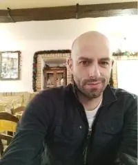 Modena cerco compagna x una vita di coppia e convivenza