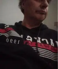 Lucio 54. Italiano celibe