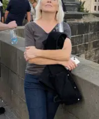 Cerco qualcuno da incontrare!