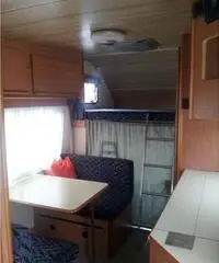 Camper mansardato bellissimo chef974@gmail.com