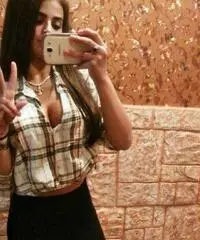 Sto cercando una, gentile, dolce, allegro, uomo amorevole intelligente