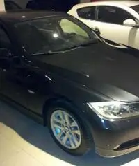 Bmw 320 d berlina aut.