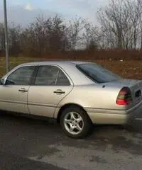 MERCEDES C 250 TURBODIESEL ELEGANCE MERCEDES C 250 TURBODIESEL ELEGANCE