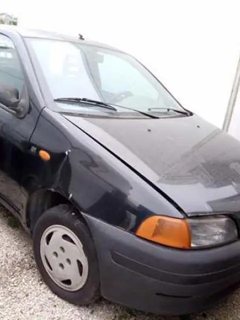 Fiat Punto per ricambi - Modena Fiat Punto per ricambi - Modena