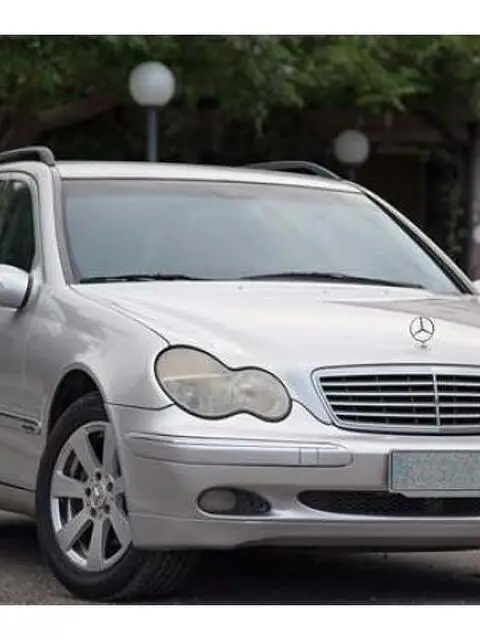 MERCEDES C220 CDI Elegance S.W. -telefono vivavoce NOKIA - Catania MERCEDES C220 CDI Elegance S.W. -telefono vivavoce NOKIA - Catania