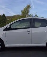 TOYOTA AYGO 1.0 CONNECT 5P 68CV 2010 km 32.200 tg - Veneto