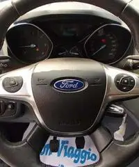 Ford C-Max 1.6 116cv - Cuneo Ford C-Max 1.6 116cv - Cuneo