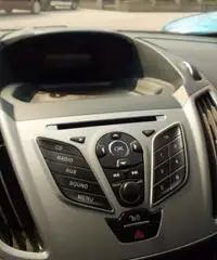 Ford C-Max 1.6 116cv - Cuneo Ford C-Max 1.6 116cv - Cuneo