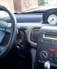 Lancia Yspilon 1.3 Multijet Serie ORO - Roma Lancia Yspilon 1.3 Multijet Serie ORO - Roma